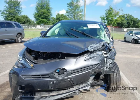 2022 Toyota Prius L из США, поврежденный, VIN JTDKAMFU8N3175447